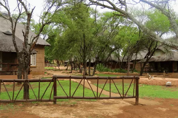 Zebra Country Lodge