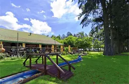 Blue Roan Country Lodge